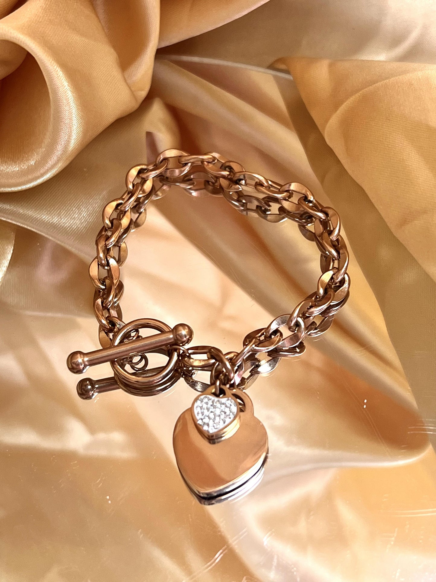 Rose Gold Crushed Diamond Heart Metal OT Clasp Bracelet