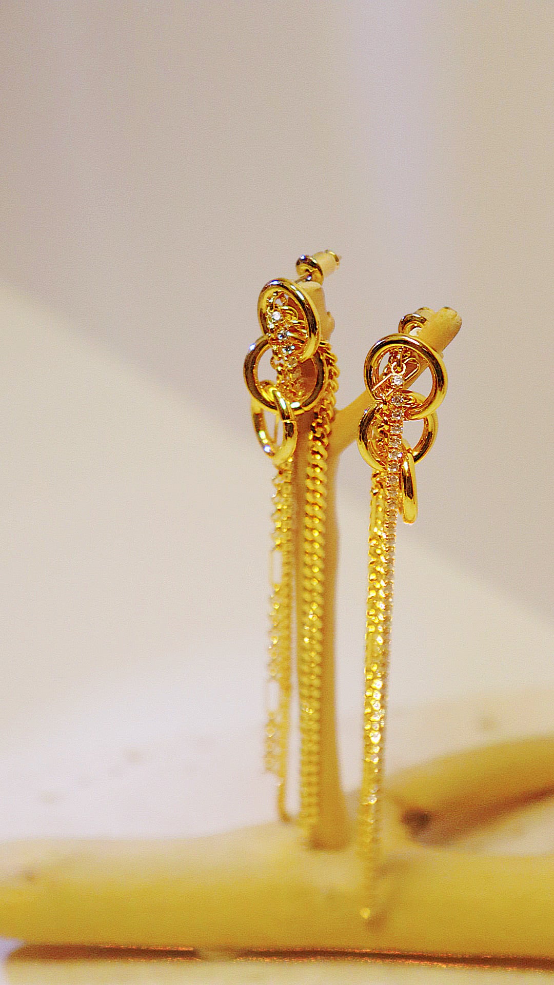 Elegant Brass & 18k Gold-Plated Starburst Tassel Earrings for Autumn-Winter Chic